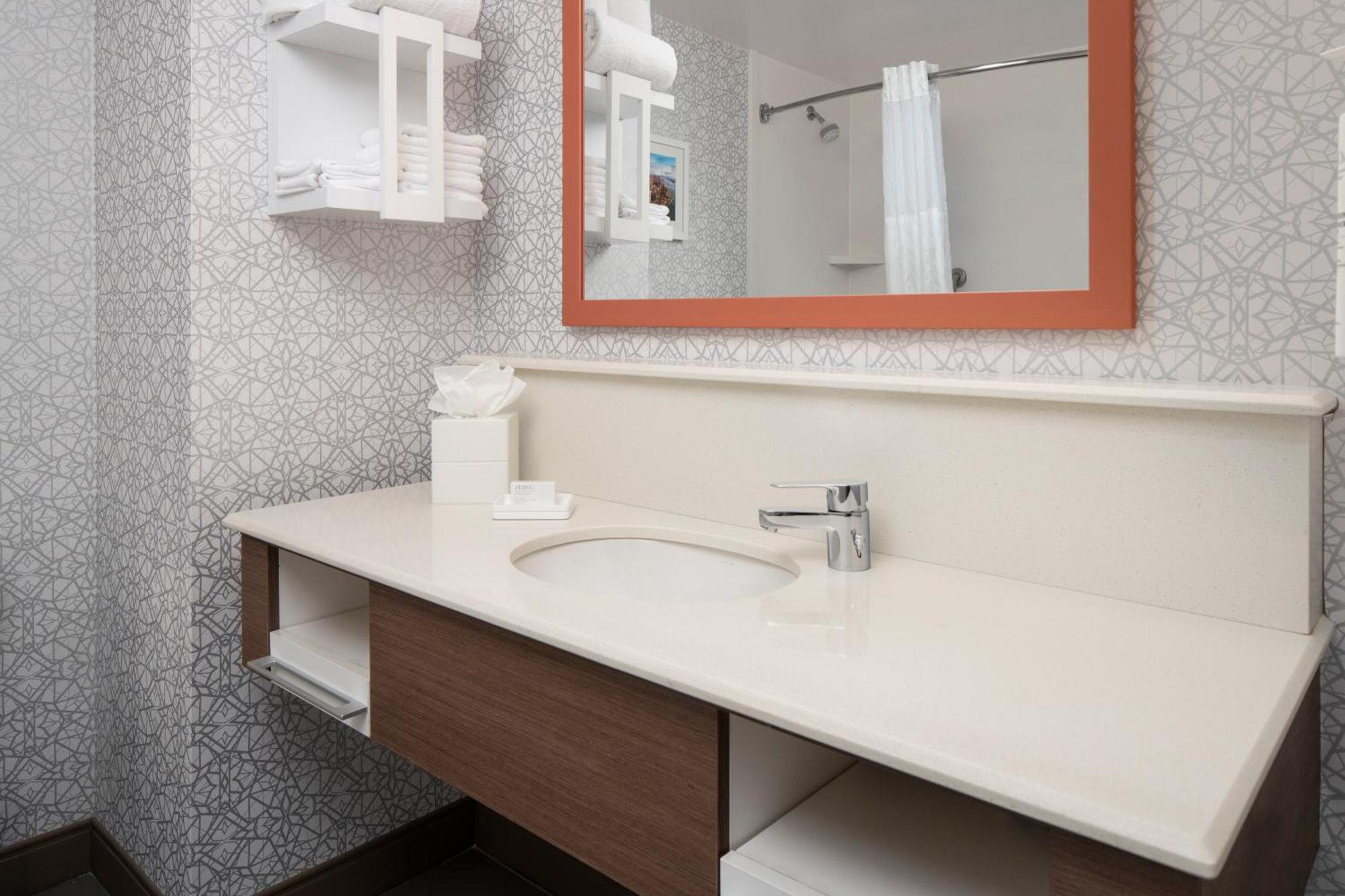 Hampton Inn&Suites Yonkers - Westchester Exterior foto